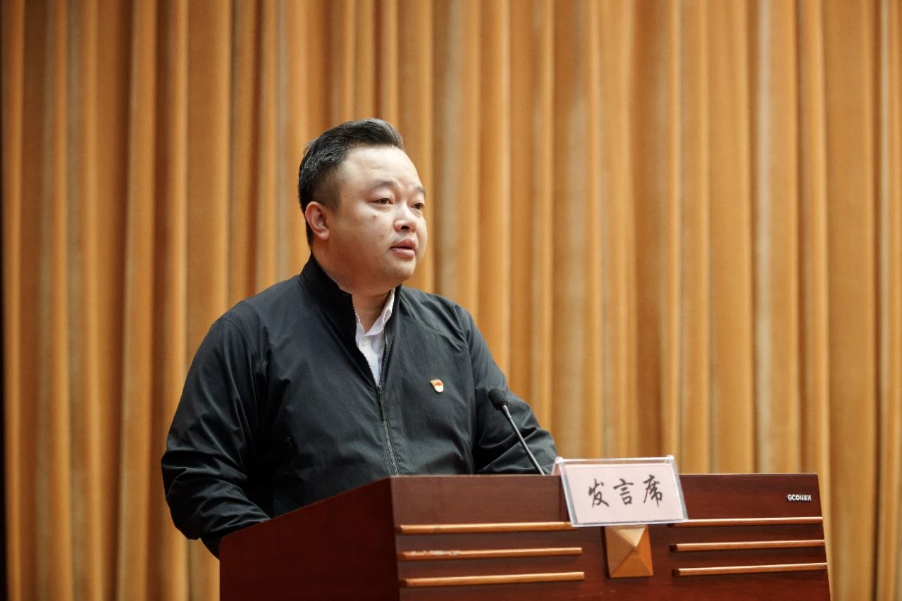 b7770b80831de92d32233ef0a69864c5.jpg b7770b80831de92d32233ef0a69864c5.jpg